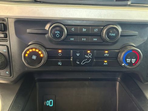 Used 2024 Ford F350 XLT w/ FX4 Off-Road Package AWD/4WD image 47