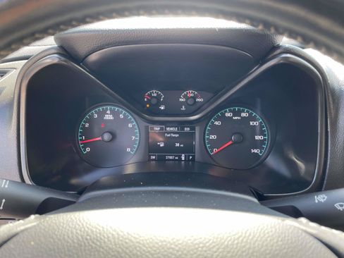Used 2022 GMC Canyon Elevation w/ Elevation Premium Package AWD/4WD image 10