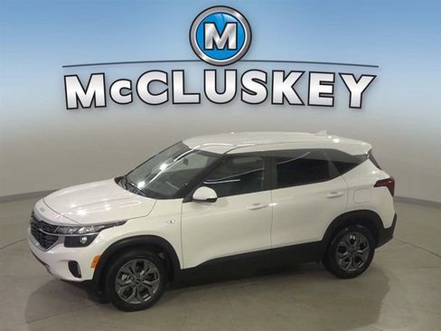 Used 2026 Kia Seltos LX FWD image 1