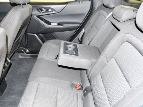 Used 2025 Chevrolet Equinox LT AWD/4WD image 49