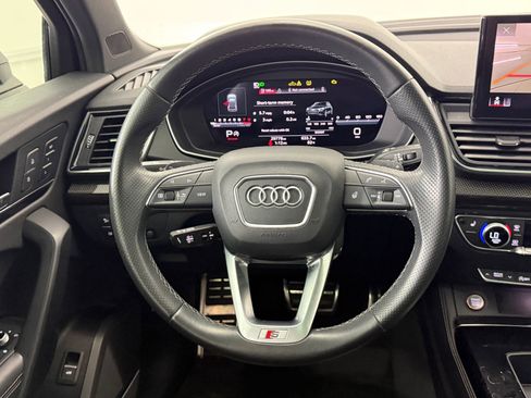 Certified 2023 Audi SQ5 Premium Plus w/ Premium Plus Package image 17