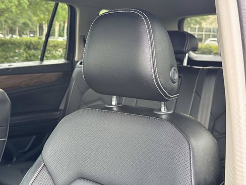 Used 2024 Volkswagen Atlas SE FWD image 14