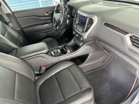 Used 2022 GMC Acadia AT4 w/ Technology Package image 39