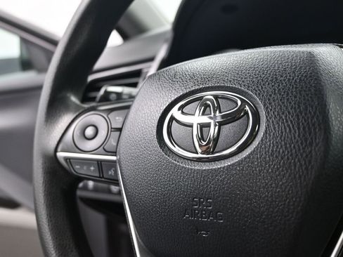 Used 2023 Toyota Camry LE FWD image 11