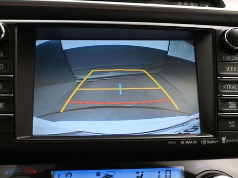 Used 2017 Toyota RAV4 XLE w/ Premium Special Value Package image 32