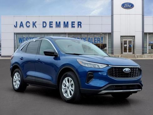 Certified 2023 Ford Escape Active AWD/4WD image 1