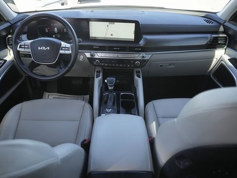 Used 2023 Kia Telluride S image 20