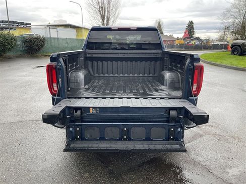 Used 2022 GMC Sierra 1500 SLT w/ SLT Convenience Package image 26