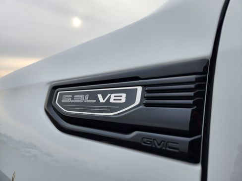 New 2026 GMC Sierra 1500 Pro w/ Graphite Edition image 7