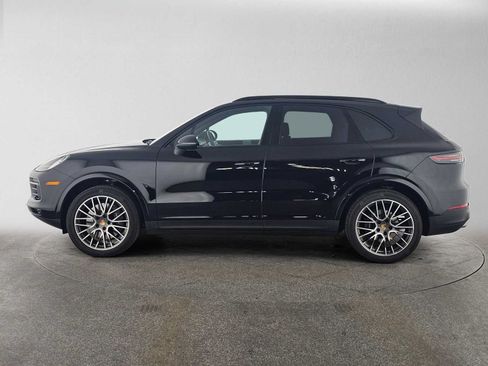 Used 2021 Porsche Cayenne AWD/4WD image 2