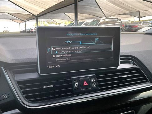 Used 2019 Audi Q5 2.0T Premium Plus w/ Premium Plus Package AWD/4WD image 34