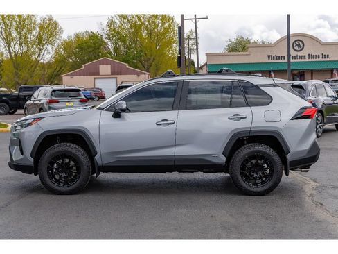 Used 2024 Toyota RAV4 LE AWD/4WD image 6