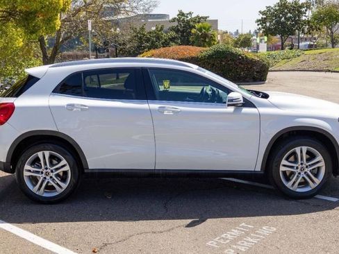 Used 2020 Mercedes-Benz GLA 250 image 11