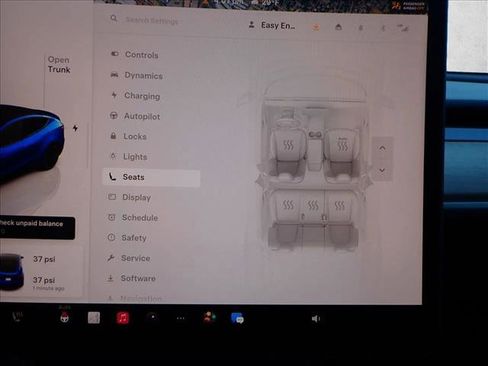 Used 2023 Tesla Model Y Performance image 26