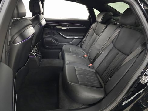 Used 2020 Audi A8 L 4.0T w/ Sport Plus Package image 38