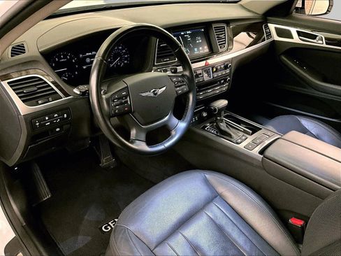 Used 2018 Genesis G80 3.8 AWD/4WD image 12