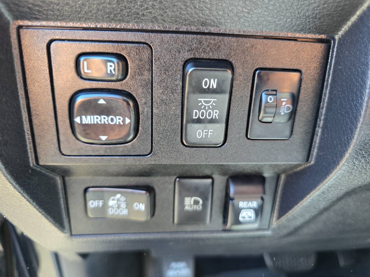 Used 2020 Toyota Tundra TRD Pro AWD/4WD image 16