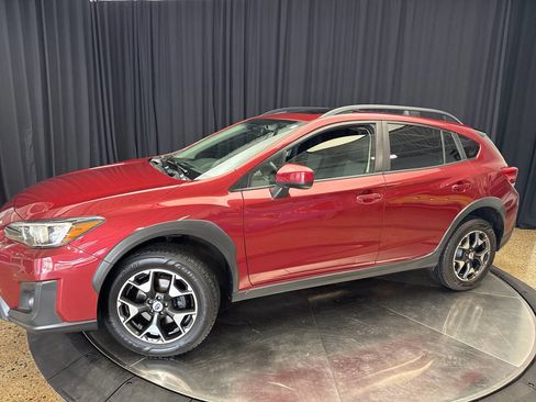 Used 2018 Subaru Crosstrek 2.0i Premium image 3