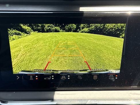 New 2026 GMC Sierra 1500 AT4X AWD/4WD image 9
