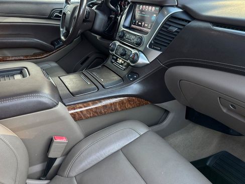 Used 2016 Chevrolet Suburban LTZ AWD/4WD image 21