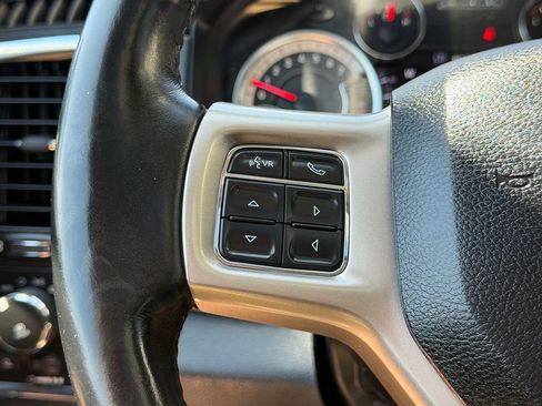Used 2017 RAM 2500 Laramie w/ Convenience Group AWD/4WD image 15