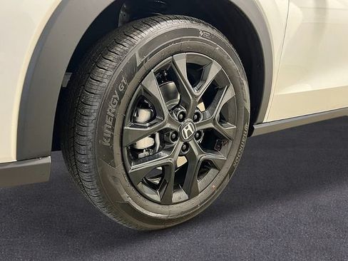 New 2025 Honda HR-V Sport image 11