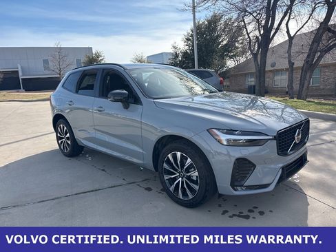 Certified 2025 Volvo XC60 B5 Core image 3