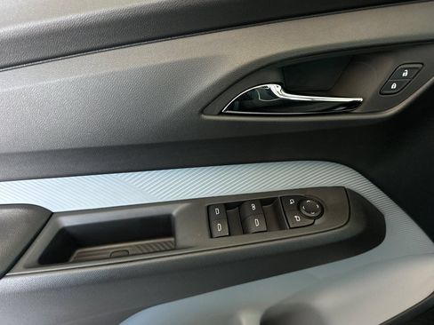New 2027 Chevrolet Bolt LT w/ Comfort Package FWD image 11