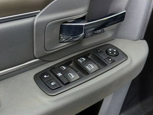 Used 2019 RAM 1500 Classic Warlock w/ Electronics Group image 18