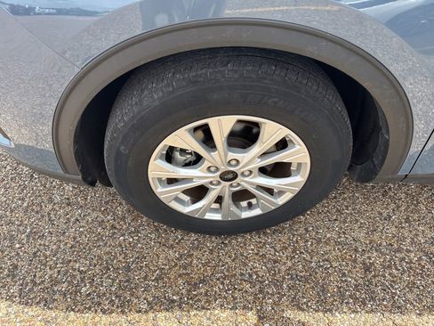 Used 2023 Ford Escape Active w/ Tech Pack #1 FWD image 9
