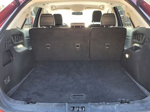 Used 2024 Ford Edge Titanium image 11