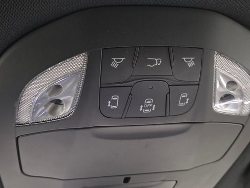 New 2026 Chrysler Pacifica Select FWD image 24
