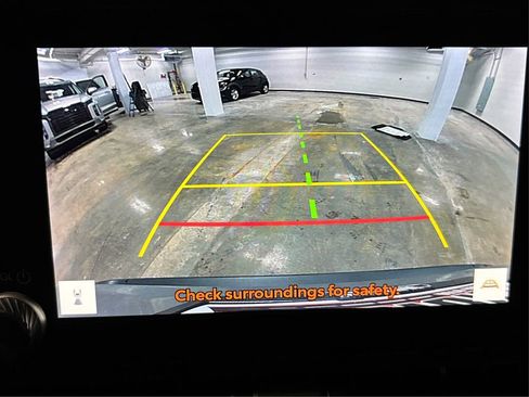 Used 2024 Toyota RAV4 XLE image 27