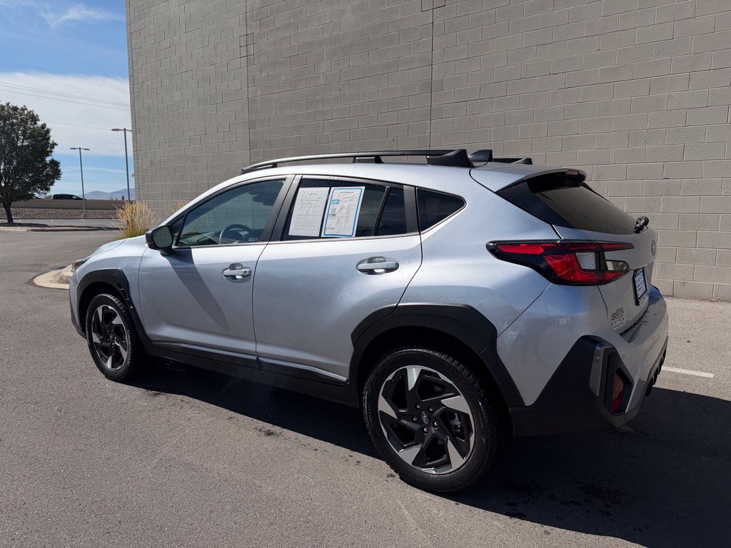 Used 2024 Subaru Crosstrek 2.5i Limited AWD/4WD image 3