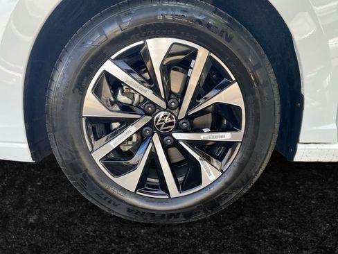 Used 2026 Volkswagen Jetta S FWD image 25