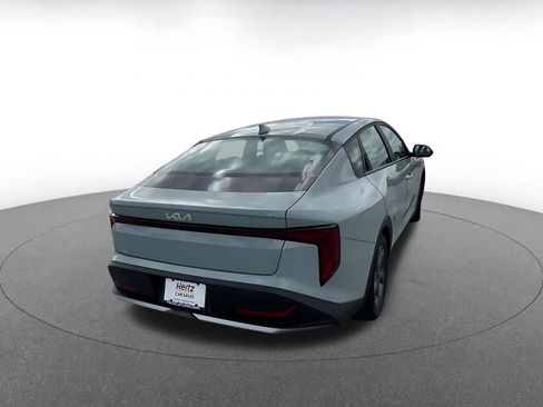 Used 2025 Kia K4 LXS image 14