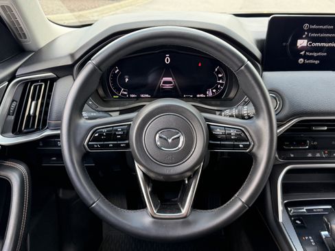 Used 2025 MAZDA CX-90 Plug-In Hybrid w/ Preferred AWD/4WD image 17