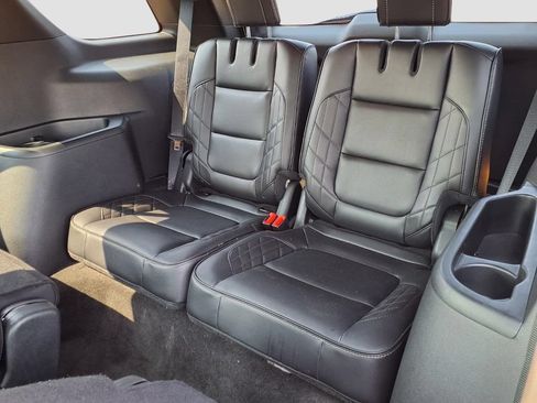 Used 2018 Ford Explorer Platinum AWD/4WD image 28
