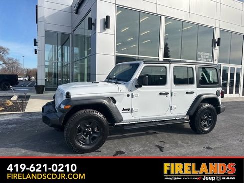 Used 2022 Jeep Wrangler Unlimited Sport image 5