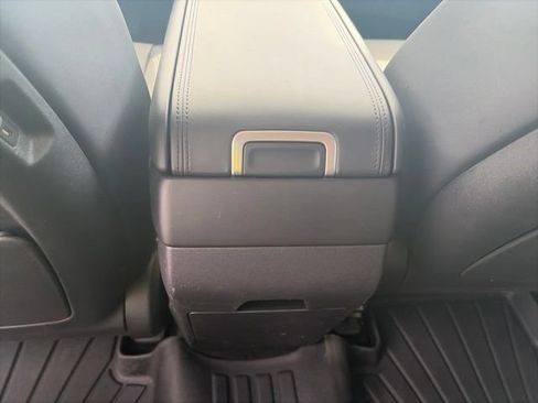 Used 2024 Hyundai Santa Fe XRT AWD/4WD image 13