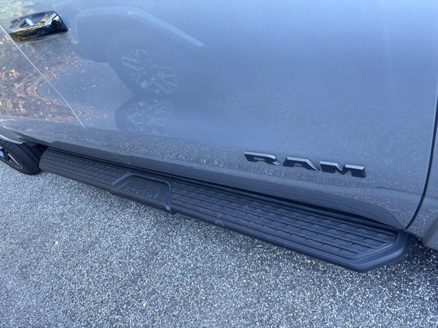 Used 2025 RAM 1500 Laramie w/ Night Edition AWD/4WD image 8