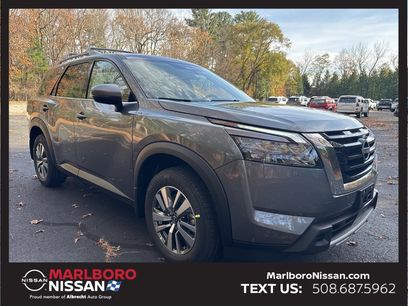 New 2025 Nissan Pathfinder SL