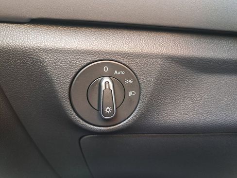 New 2026 Volkswagen Jetta SE image 15