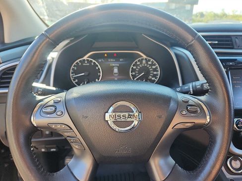 Used 2020 Nissan Murano SV w/ Premium Package AWD/4WD image 19