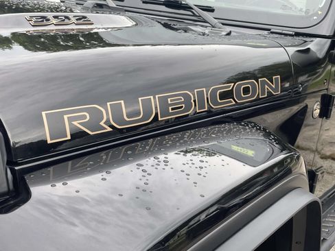 Used 2024 Jeep Wrangler Unlimited Rubicon 392 w/ Dual Top Group AWD/4WD image 13