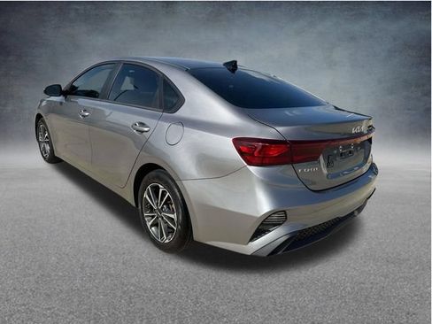 Used 2024 Kia Forte LXS FWD image 8