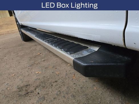 Used 2023 Ford F150 Lariat w/ Trailer Tow Package image 17