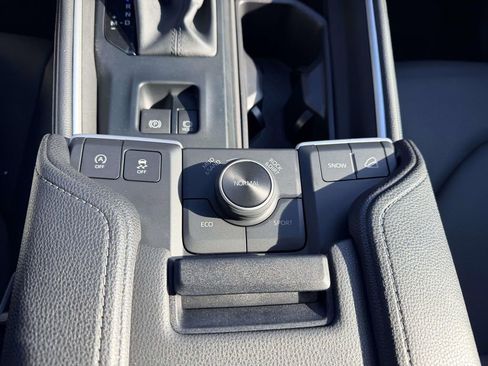 Certified 2025 Toyota Grand Highlander Platinum image 7