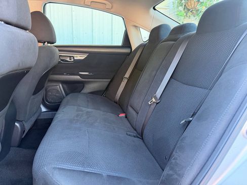 Used 2014 Nissan Altima 2.5 SV FWD image 18