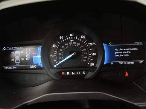 Used 2024 Ford Edge Titanium image 3